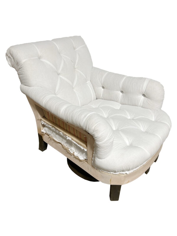 TUFTED MARTHA CHAIR ON SWIVEL BASE - Image 2